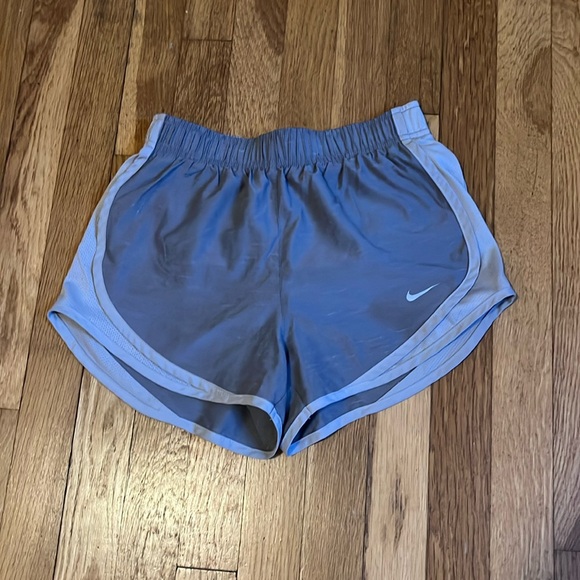 Grey Nike Shorts - Picture 1 of 3